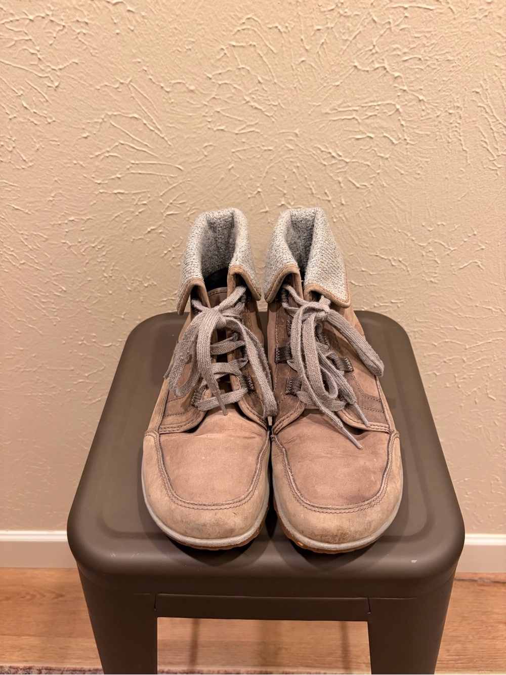 Chaco Women’s Suede Chukka Boots in Light Beige